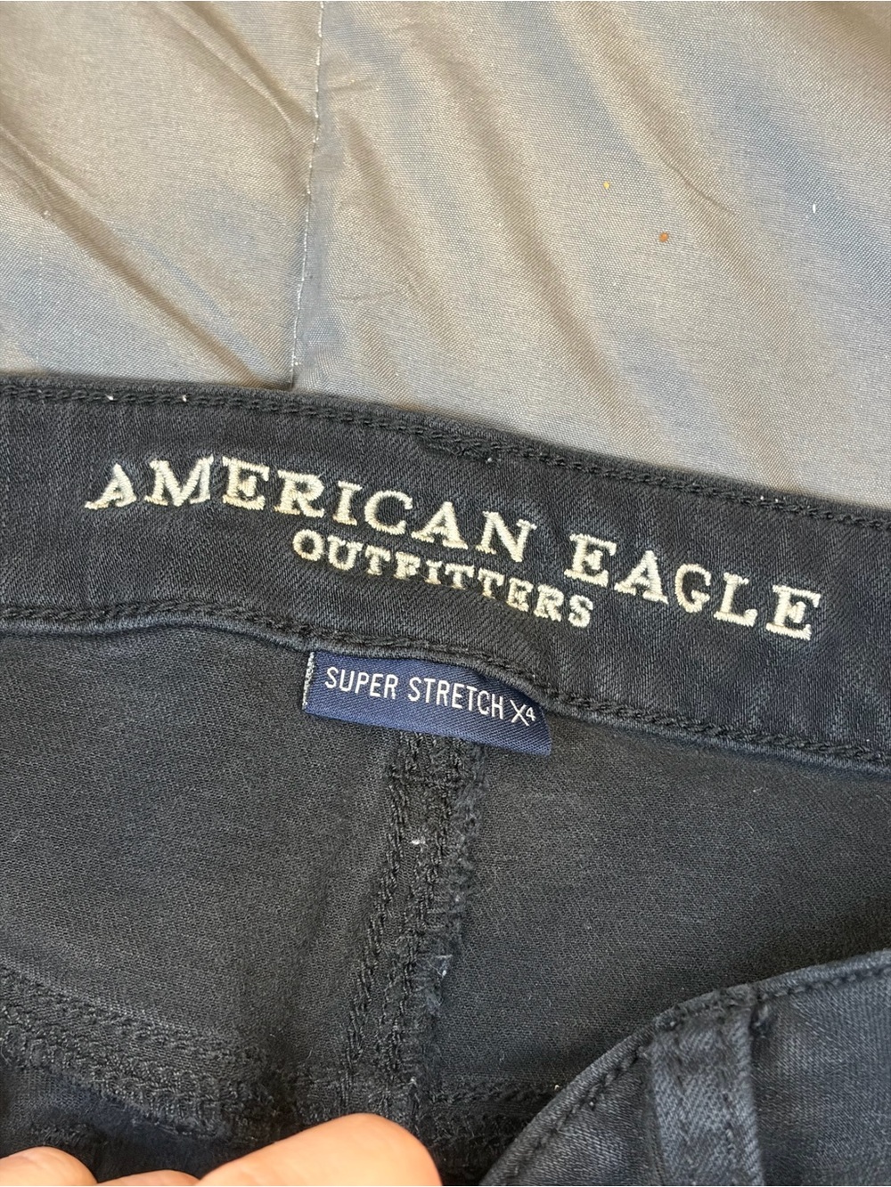 American Eagle Super Stretch X4 Black Skinny Jeans Size 4 Regular - Picture 6 of 7